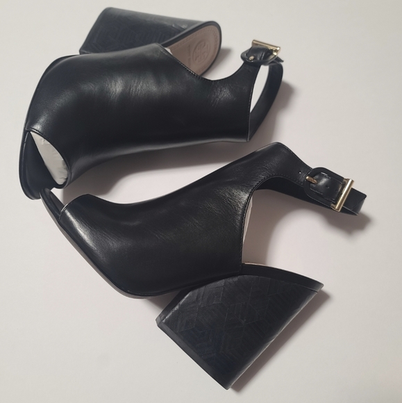 New Tory Burch Black Leather Grove Open Toe Bootie, Size 8.5M - Picture 10 of 14